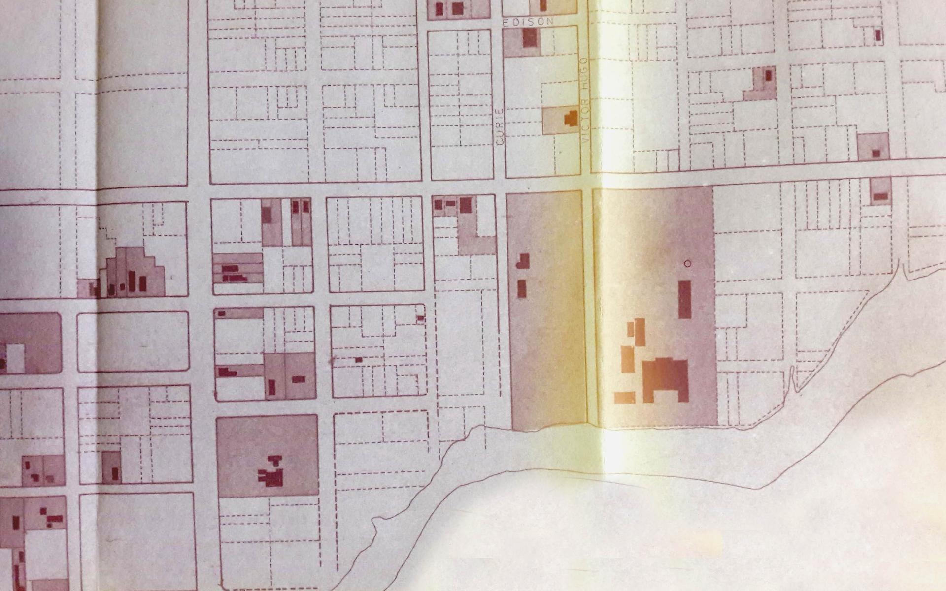 5300 1980 pLANOS ePECUEN Y CONSTRUCCIONES (2)