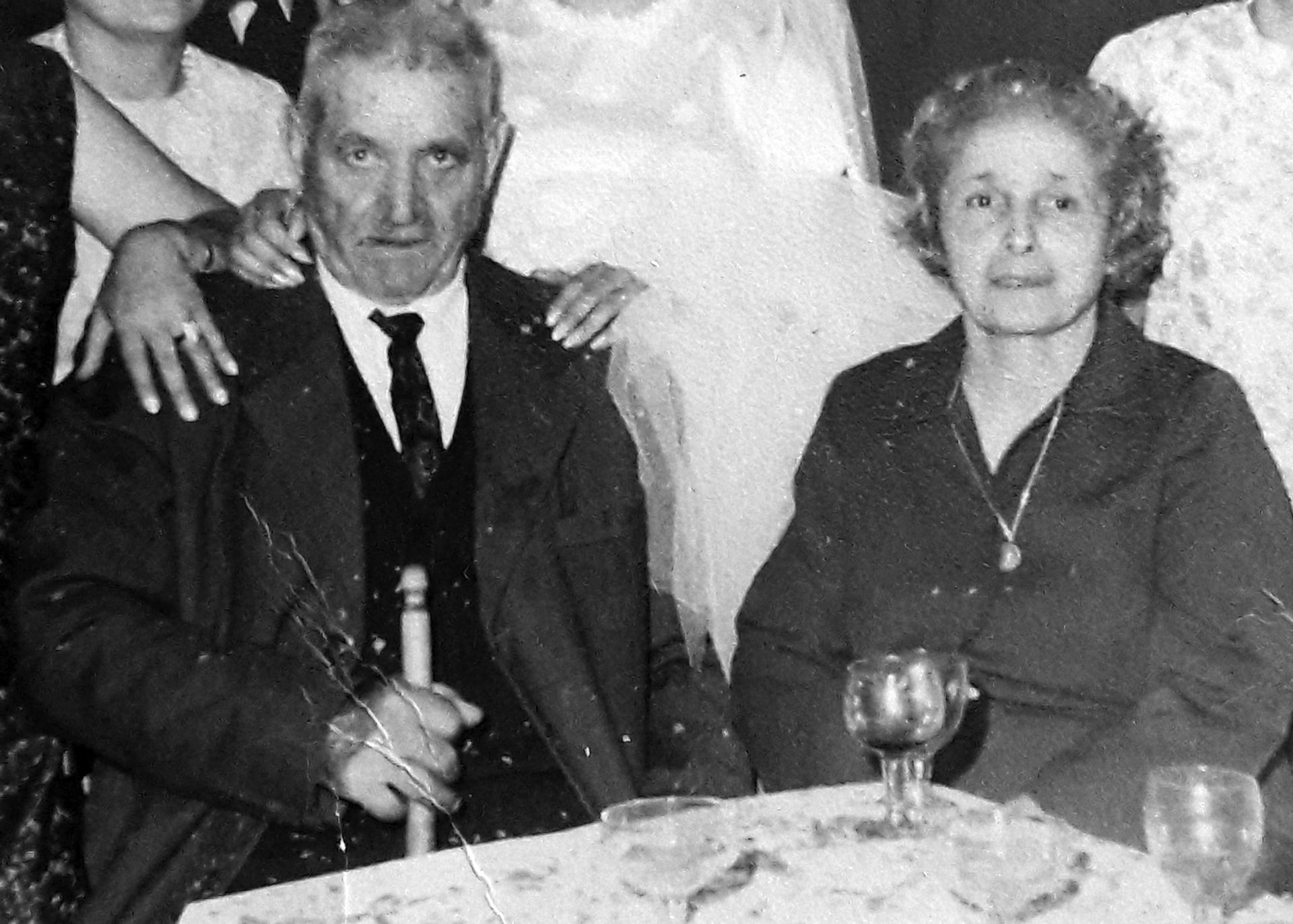 2300 5-Pagliuca, Roque y Dominga-min