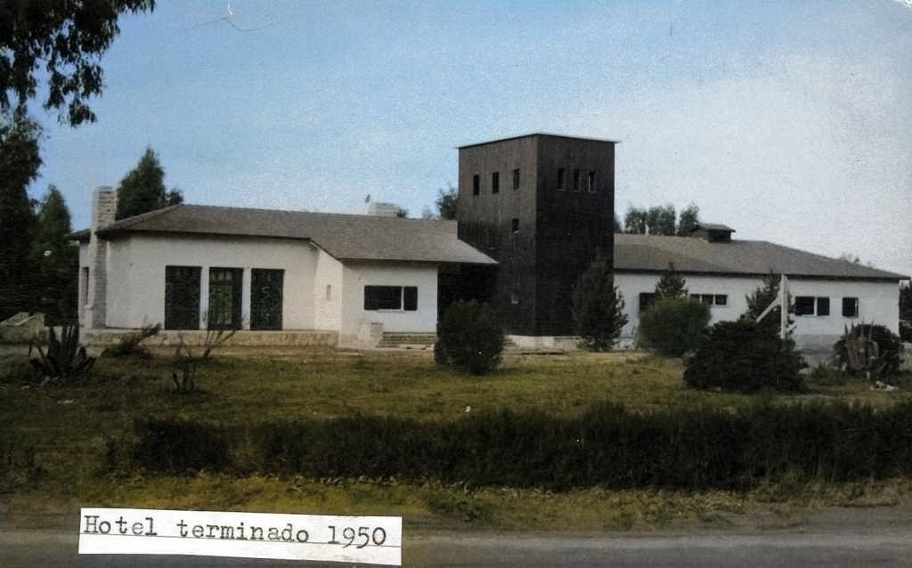 1950 Hotel provincial recien inaugurado. Coloreada